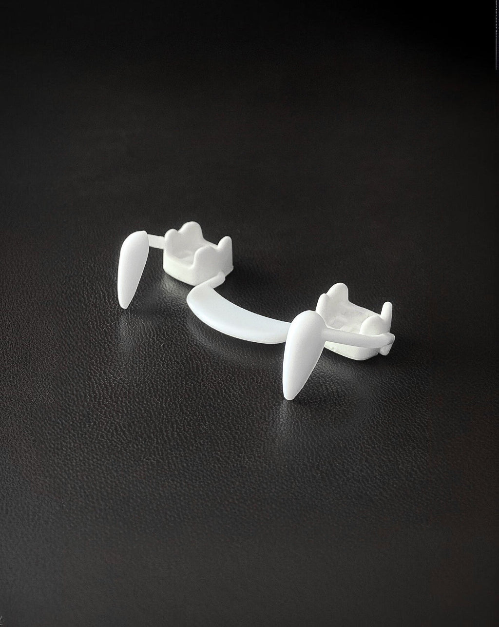 Automatic Vampire Teeth