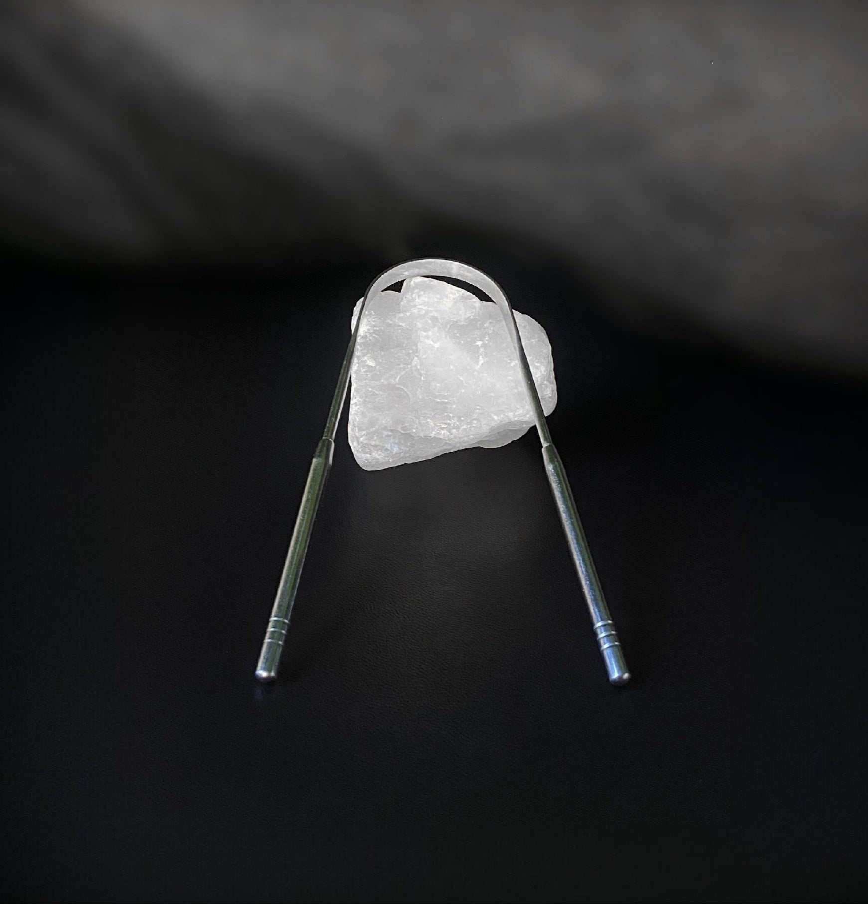 Metal Tongue Scraper