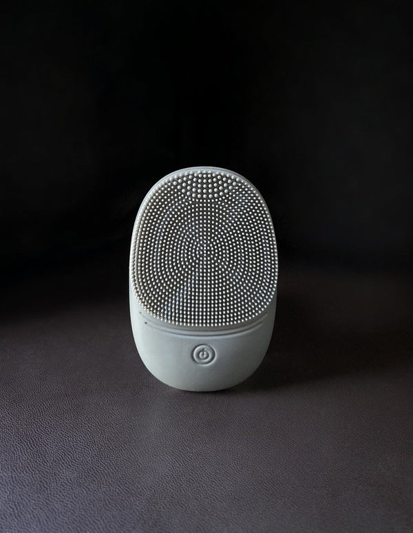 Electric Lip Scrubber