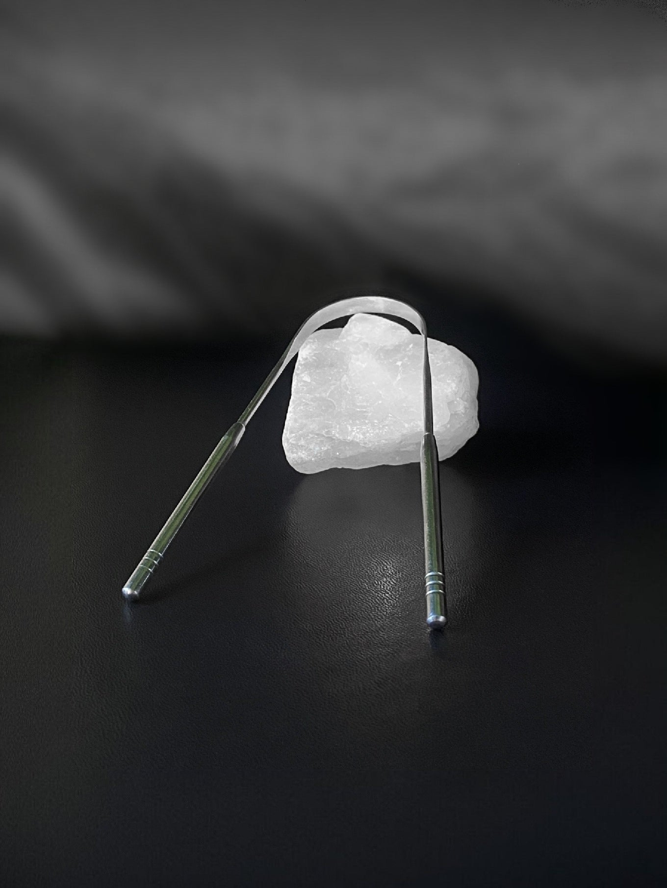 Metal Tongue Scraper